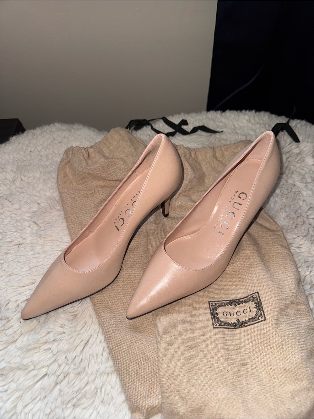 Gucci Leather Pointed Toe Double G Mid-Heel Slip On Pump Women’s Size 6